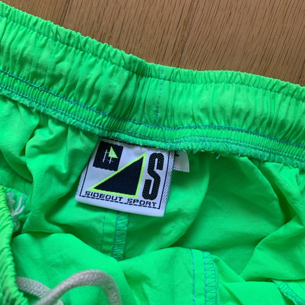 ✨VINTAGE✨ Sideout Sport // Highlighter Green Parachute Pants (NWT-FLAW)